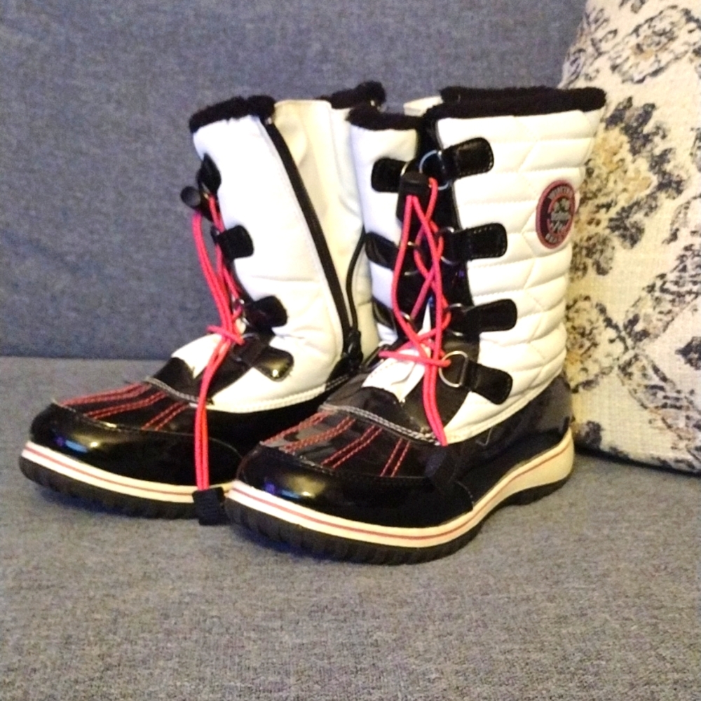 Winter boots